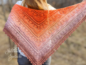 "Rozkwitka" / "Blossom Lady" - wzór na chustę